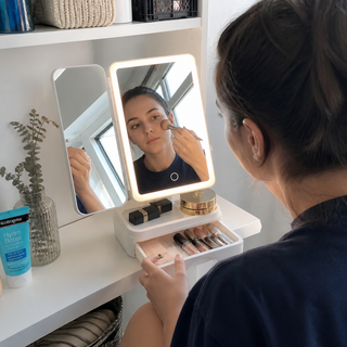 Espejo de Maquillaje con Luz LED y Cajón · Recargable USB